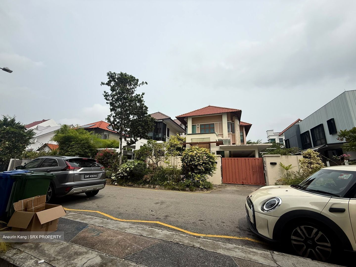 Frankel Estate (D15), Shop House #635578601